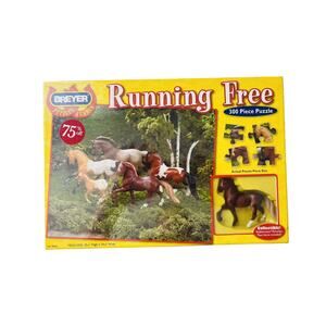 Breyer Running Free 300 Pc Puzzle w/ Peruvian Paso Stablemate Horse New Rare